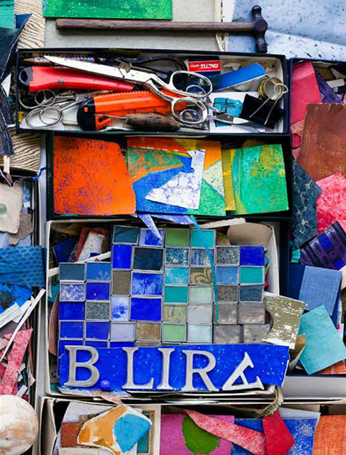 Collages, construcciones y ensamblajes